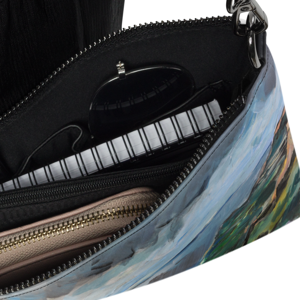 Sea Breeze Crossbody Bag – Chic, Functional, and Effortlessly Stylish